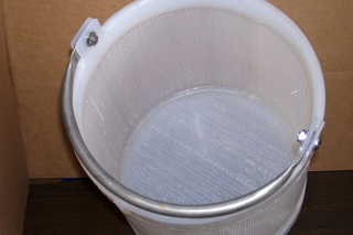 10x10 - Perforated Plastic Basket with Stainless Steel Handle